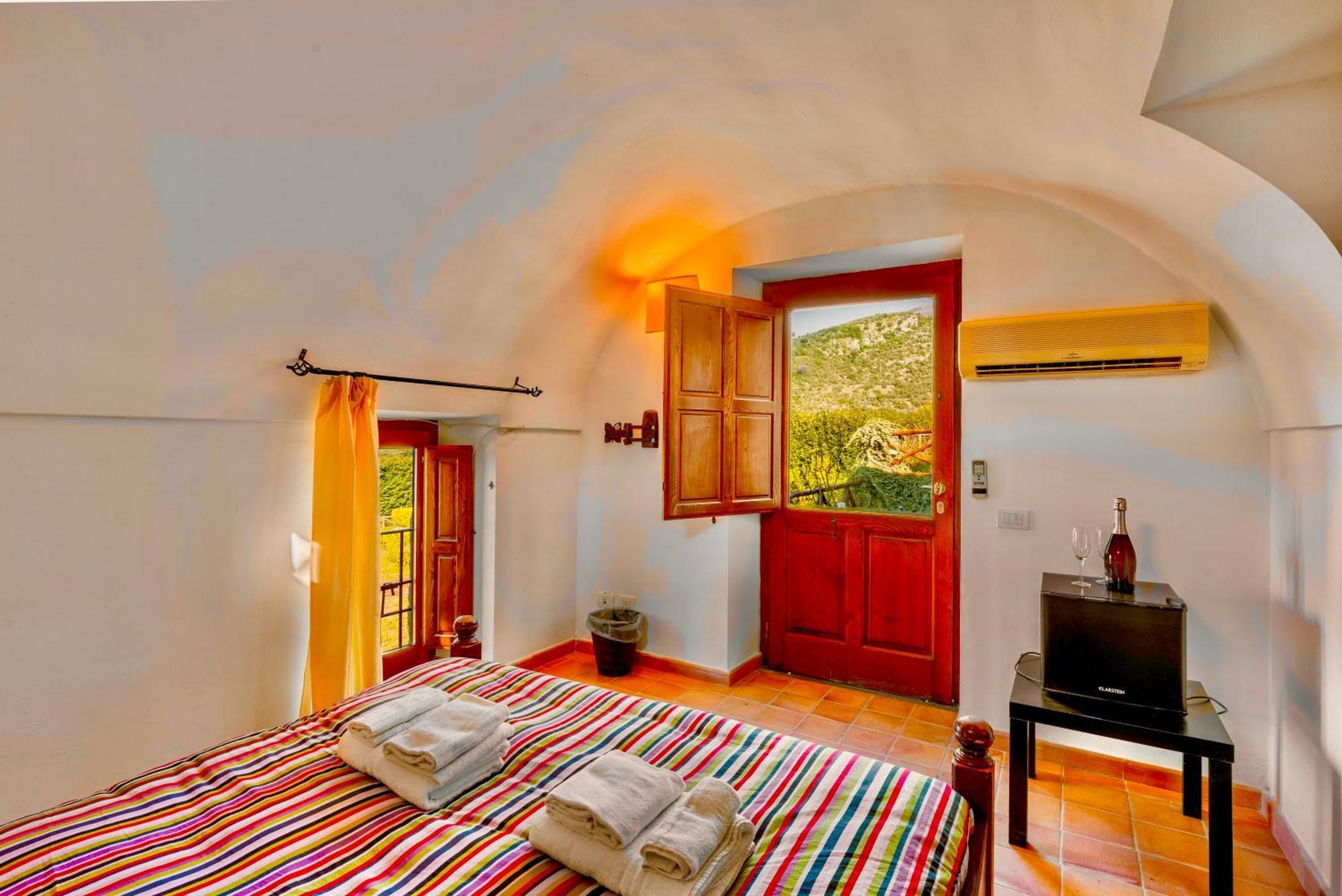 B&B Villa Della Porta, Amalfi Coast - Historical Heritage Vico Equense Eksteriør bilde